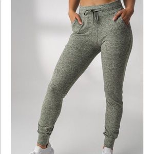 Balance Athletica Women’s Select Jogger